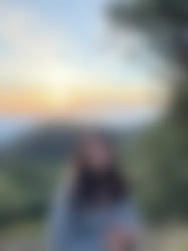 Destinee, 23